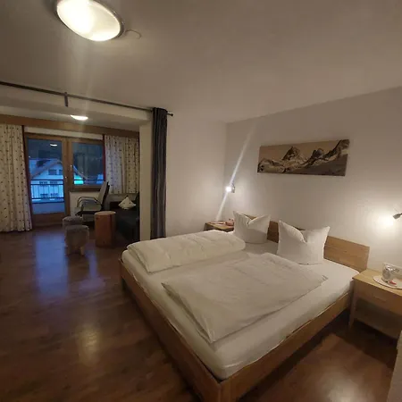 Hotel Casada - Silvretta Premium Card Betrieb Hotel Galtuer