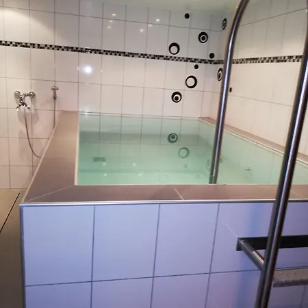 Casada - Silvretta Premium Card Betrieb מלון