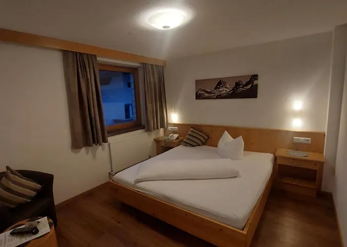 Отель Casada - Silvretta Premium Card Betrieb Гальтюр